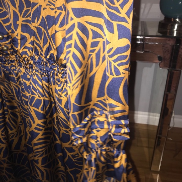 Beautiful fall / winter dress - Picture 5 of 5